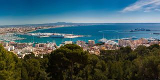 aerial-panoramic-view-palma-de-mallorca-port-historic-center-modern-districts-spain-53380654.jpg